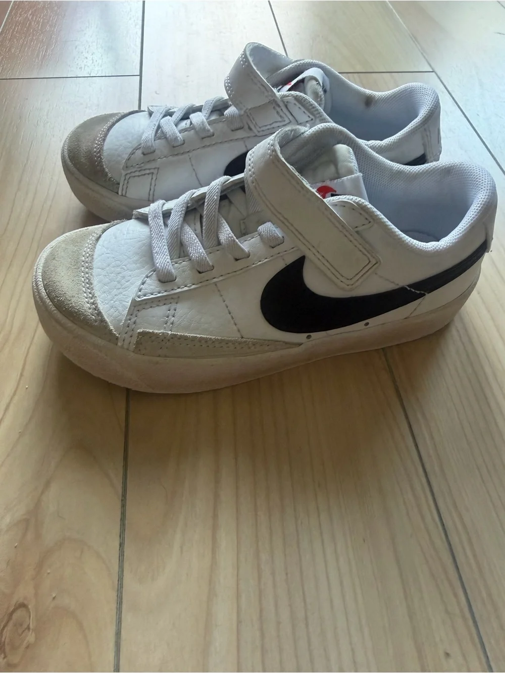 Nike Kids White Sneakers with Black Swoosh Velcro